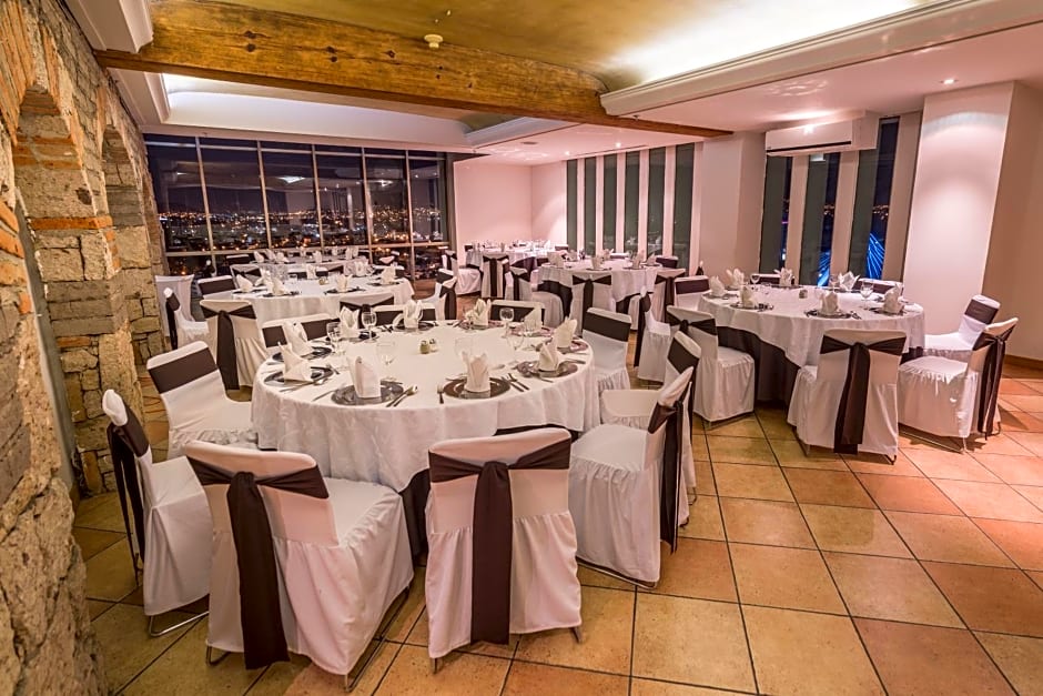 Holiday Inn Guadalajara Select By IHG
