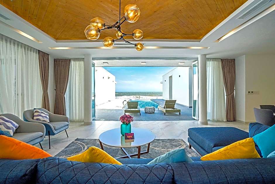 Oceanami Villas & Beach Club - by Thang Long Group