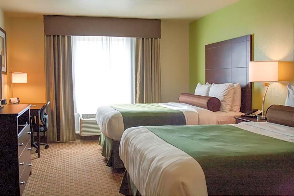 Cobblestone Inn & Suites - Waverly