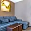 Comfort Suites Bush Intercontinental Airport
