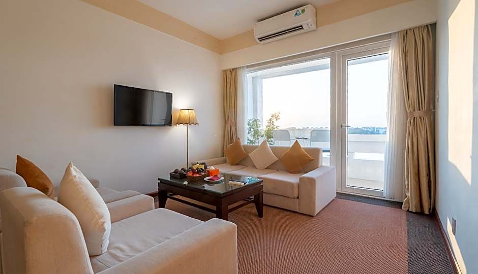 Century Riverside Hue Hotel