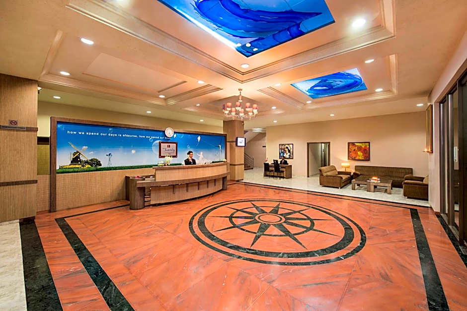 Lion Lords Inn-Rajula