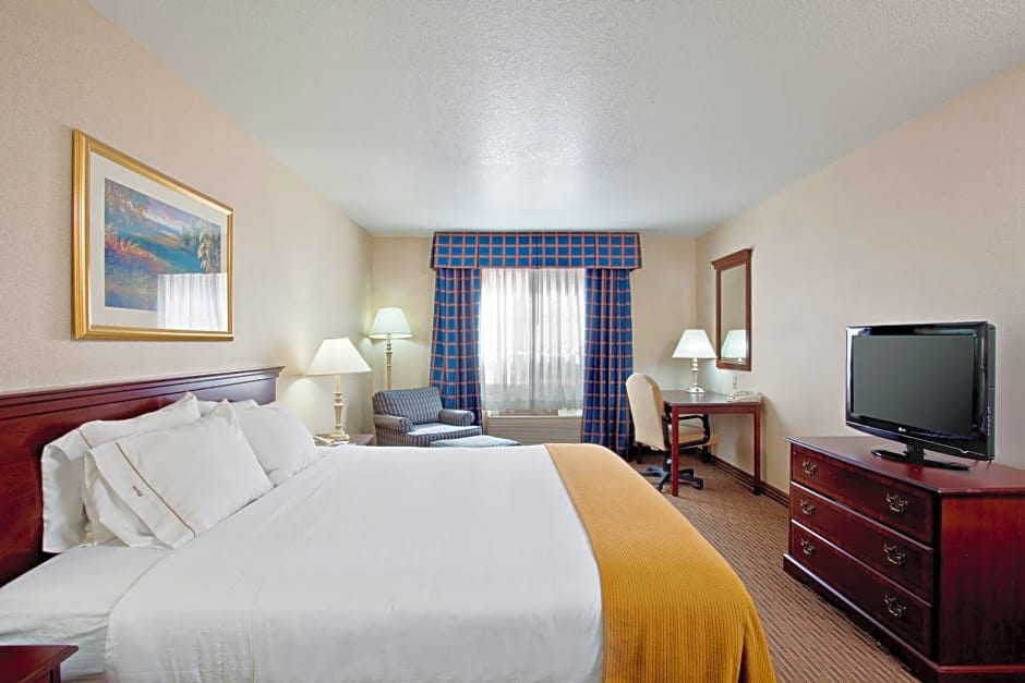 Holiday Inn Express Hotel & Suites Jackson