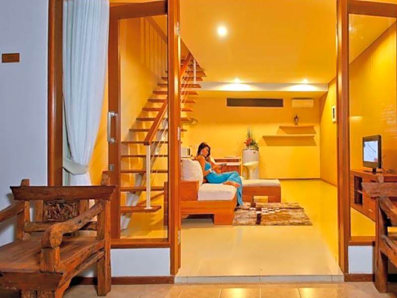 Balcony Living Apartment