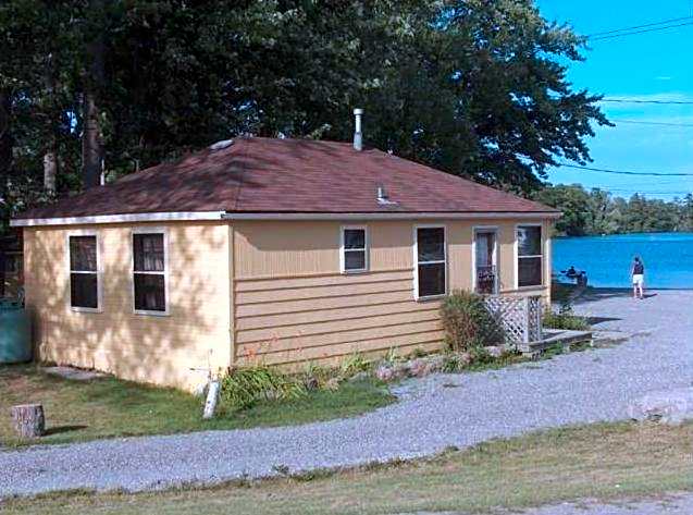 Photo 1 of 31 of 3 Bedroom Cottage