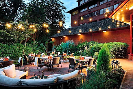 Delta Hotels by Marriott Swindon