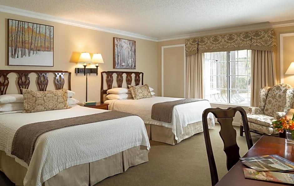 Meadowbrook Inn