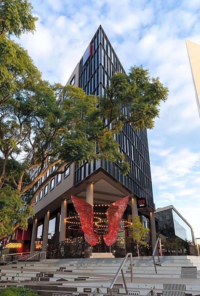 Radisson RED Hotel, Johannesburg Rosebank