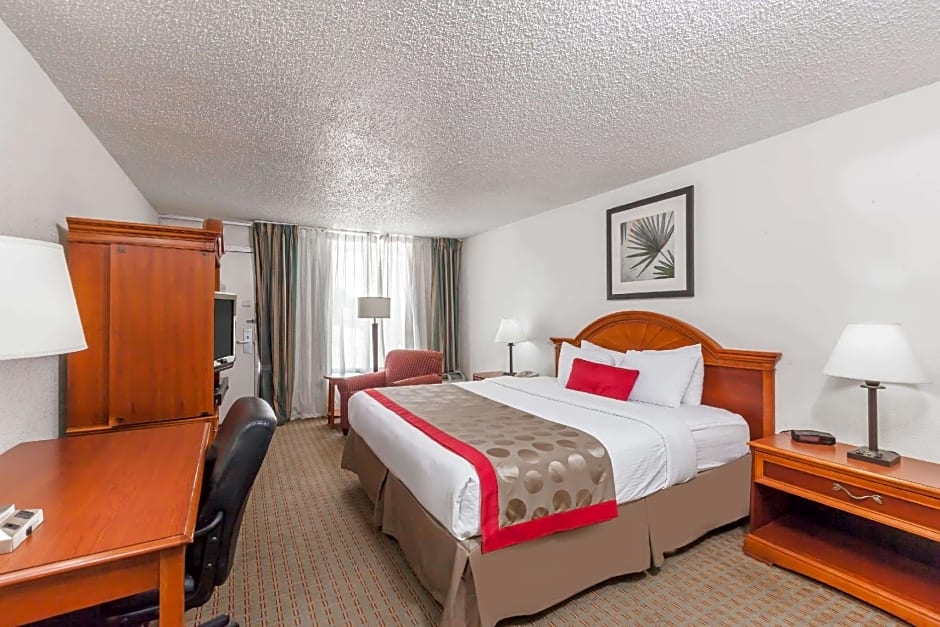 Ramada by Wyndham New Iberia