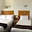 Four Saints Brig Y Don Hotel
