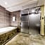 Docking Hotel