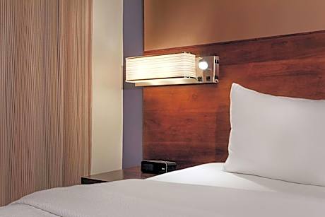 Suite, 2 Bedrooms (2 Double Beds)