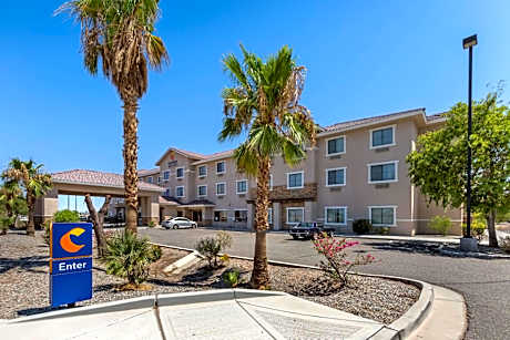 Comfort Inn & Suites Yuma