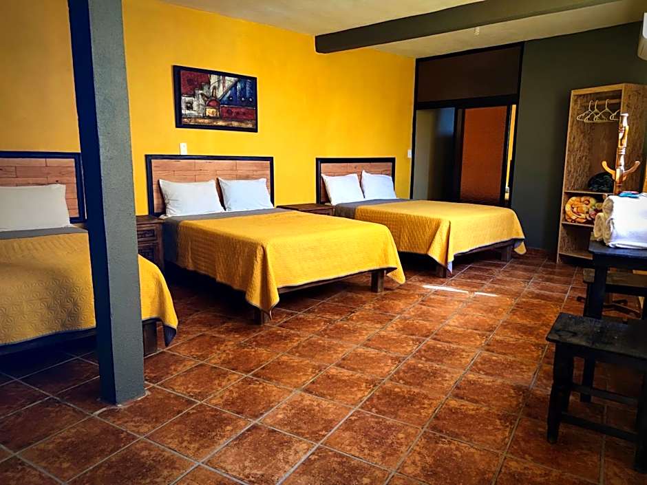 POSAD FAMILIAR EL PARAiSO