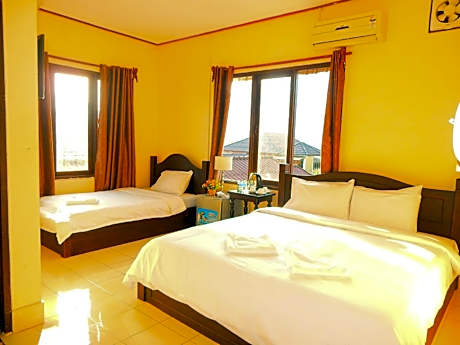 Vang Vieng Camellia Hotel