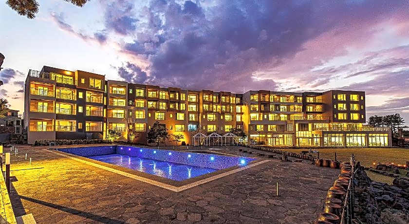 Tops10 Villa De Aewol