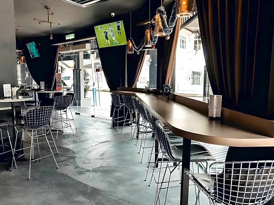 Le Embassy Hotel Georgetown