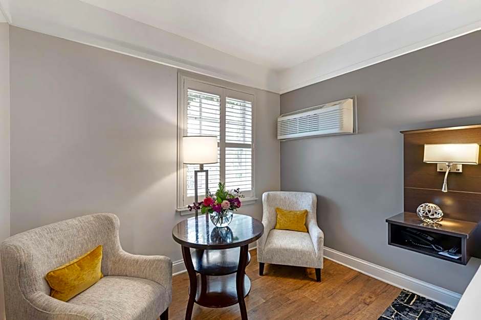 Best Western Plus Hawthorne Terrace Hotel