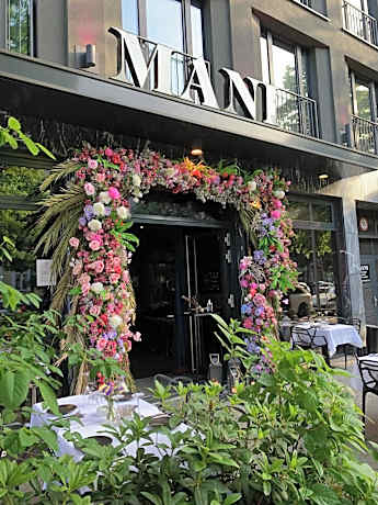 Hotel MANI by AMANO