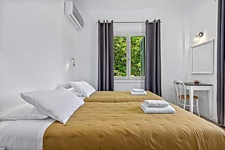 Double or Twin Room with Garden View