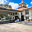 Red Roof PLUS+ & Suites Tampa