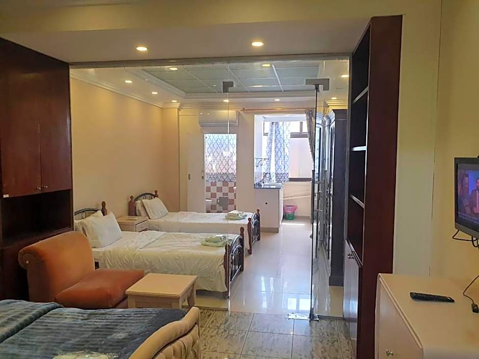Alexander The Great Hotel