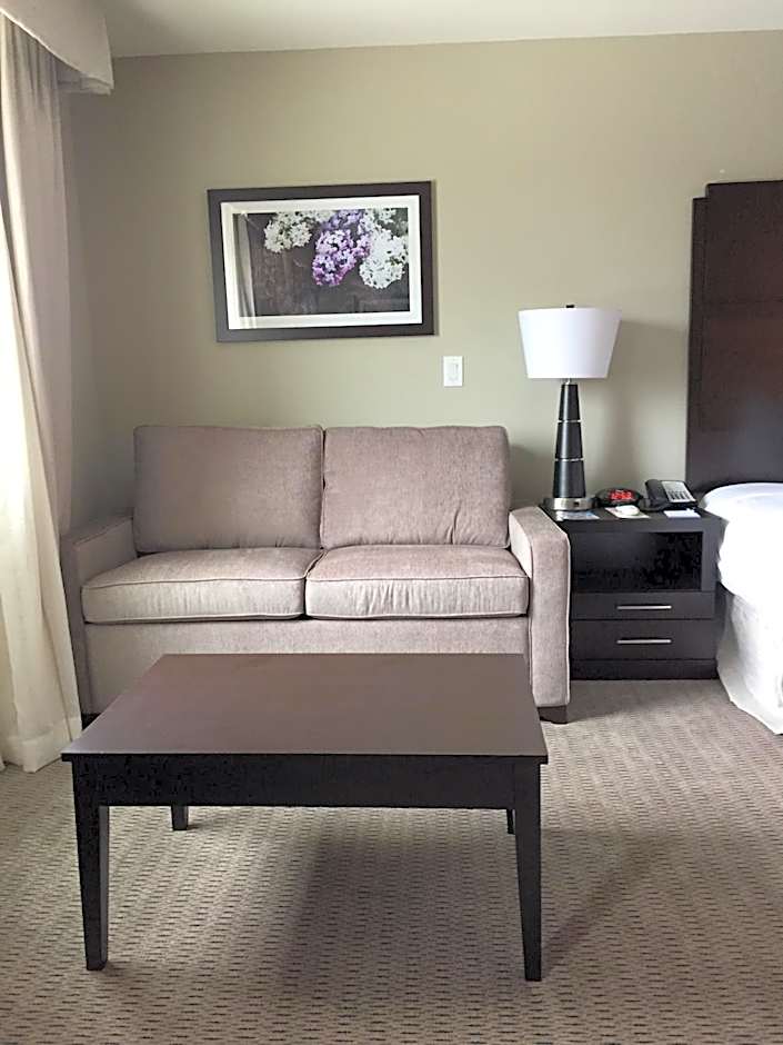 Baymont by Wyndham College Station