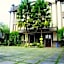 Nirwana Suites