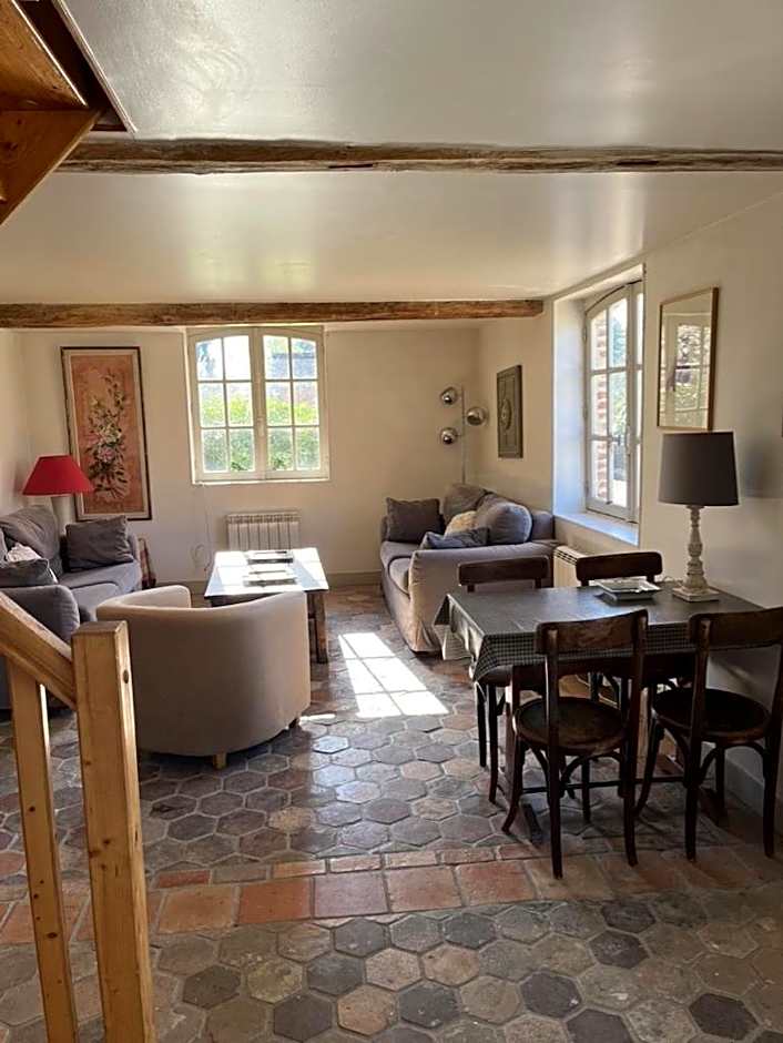 Chateau d' Emalleville