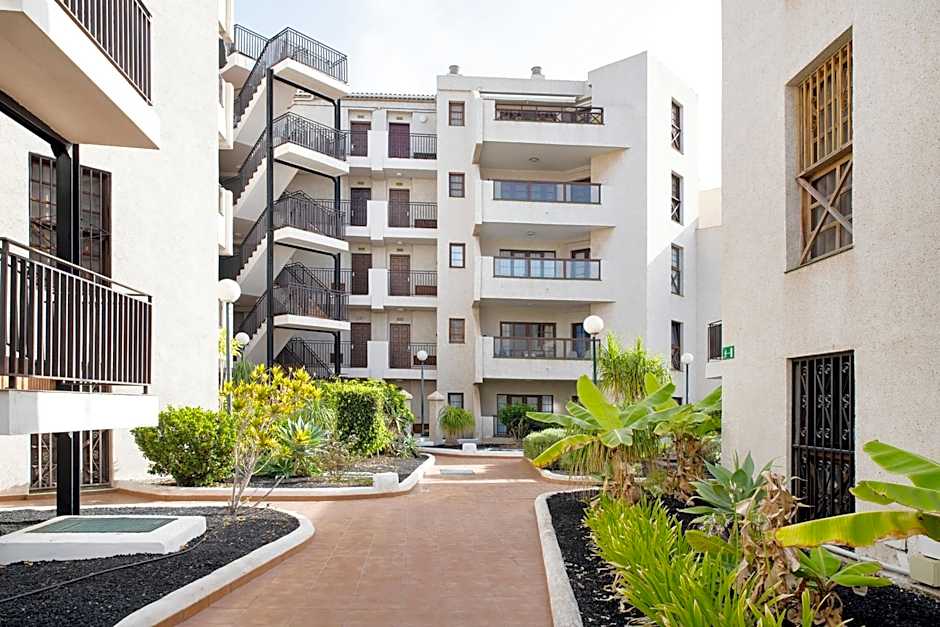 TMS Andorra Luxury ApartHotel, Las Americas, Pool&Beach