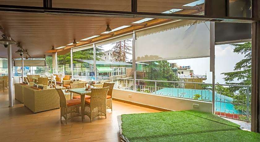Tripli Hotels M & Resort