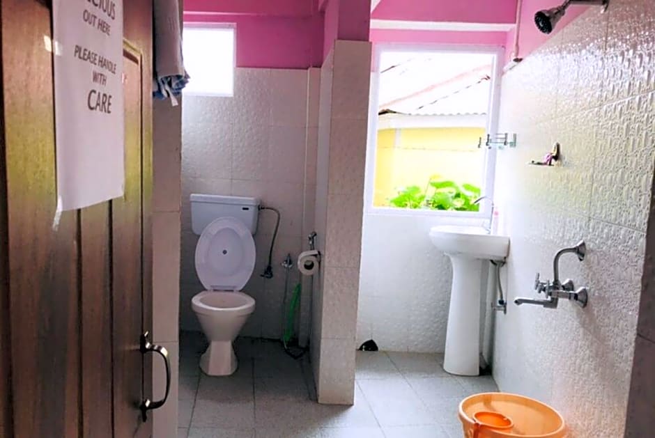 Goroomgo Smriya Homestay Darjeeling