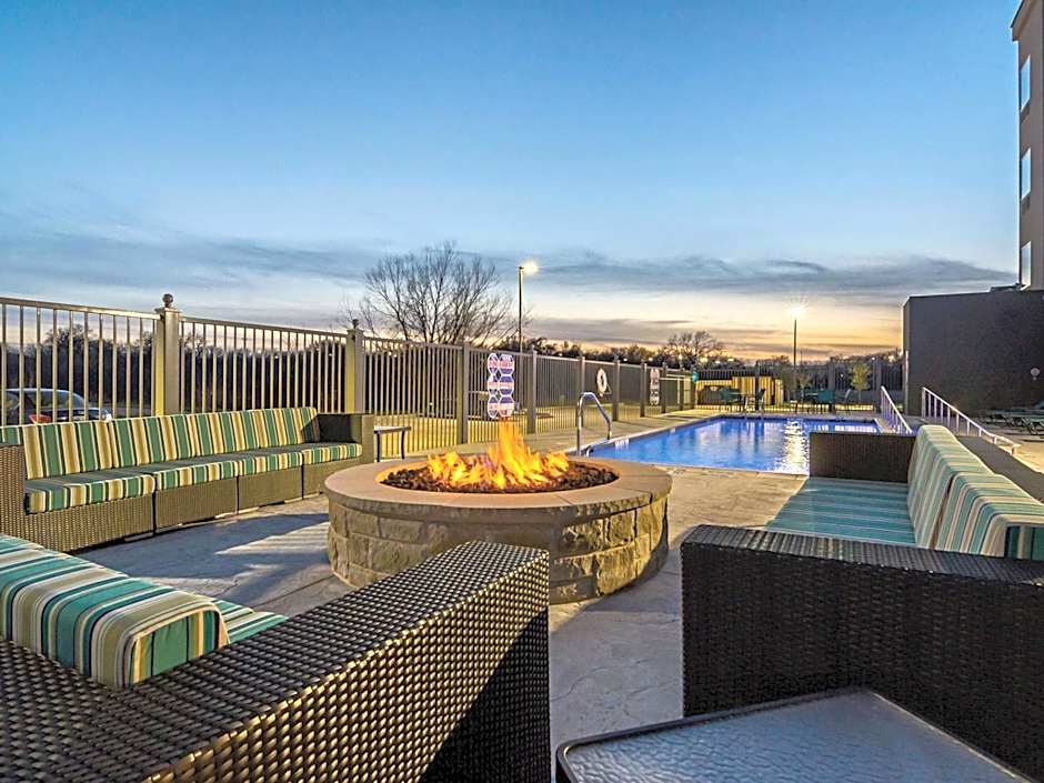 La Quinta Inn & Suites by Wyndham Dallas - Wylie