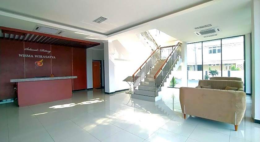 Urbanview Wisma Wirasatya Akpol Semarang by RedDoorz