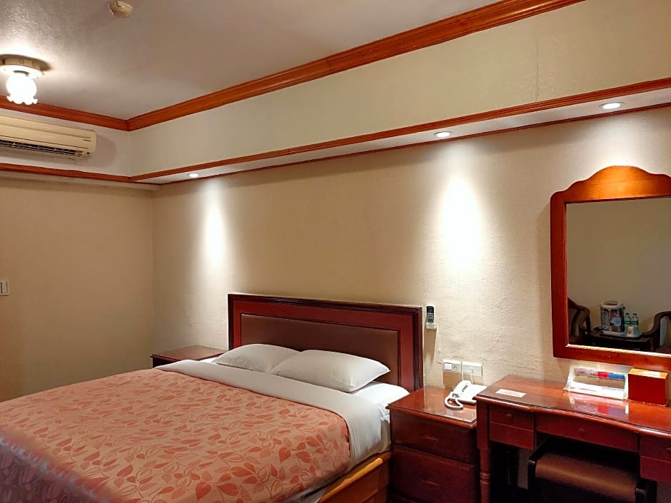 Sin Fu Business Hotel