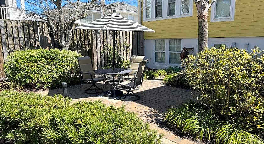 Georgianne Inn & Suites