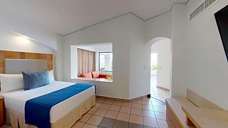 Deluxe Nature View King