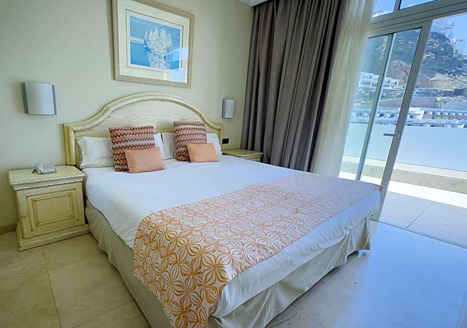 Holiday Club Playa Amadores