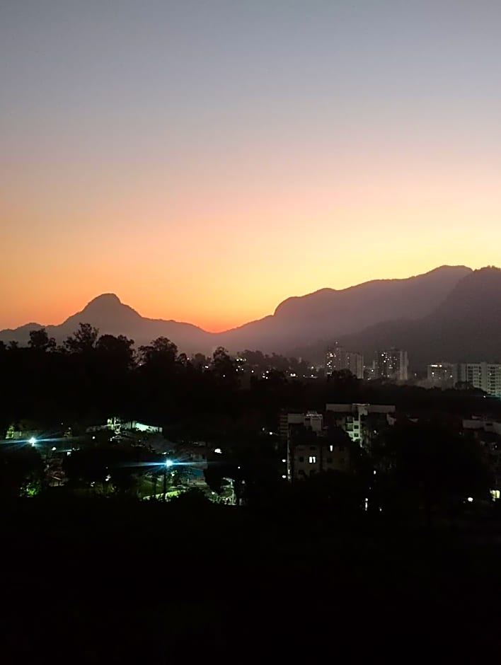 Confort Suite autônoma Quality Rio Centro