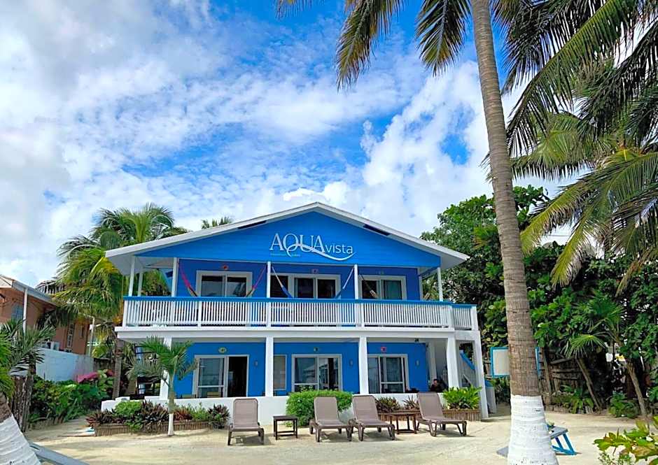 Aqua Vista Beachfront Suites