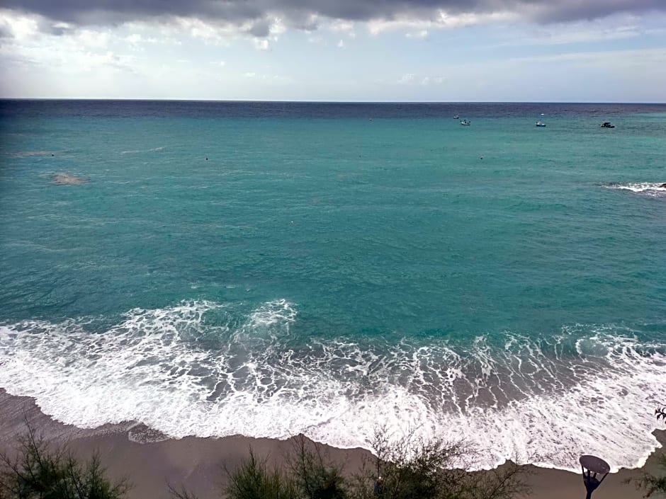 La Bouganville Beatiful Sea view