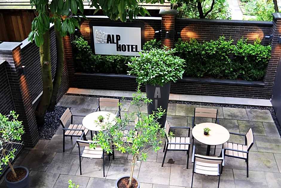 Alp Hotel