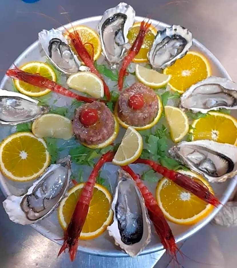 Rejna Residence Hotel