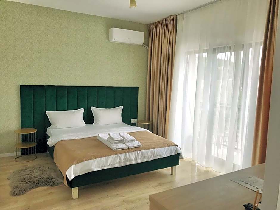 Apartamente 9 - Naomi