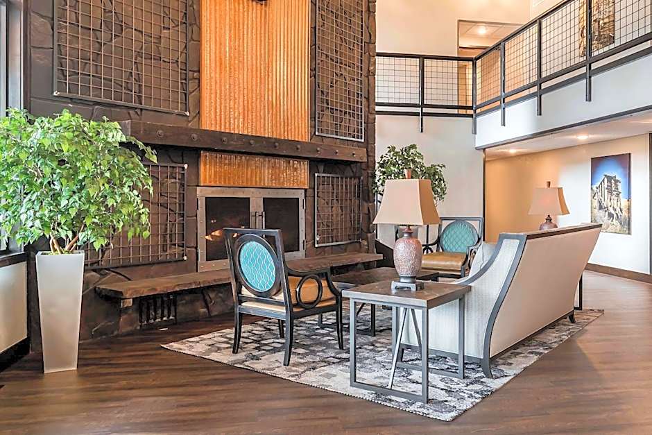 Copper King Convention Center, an Ascend Collection Hotel