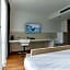 HOTIDAY Room Collection - Pisa