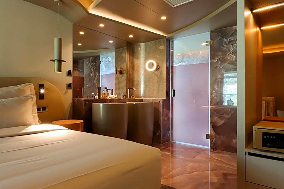 The Views Baia - Adults Only