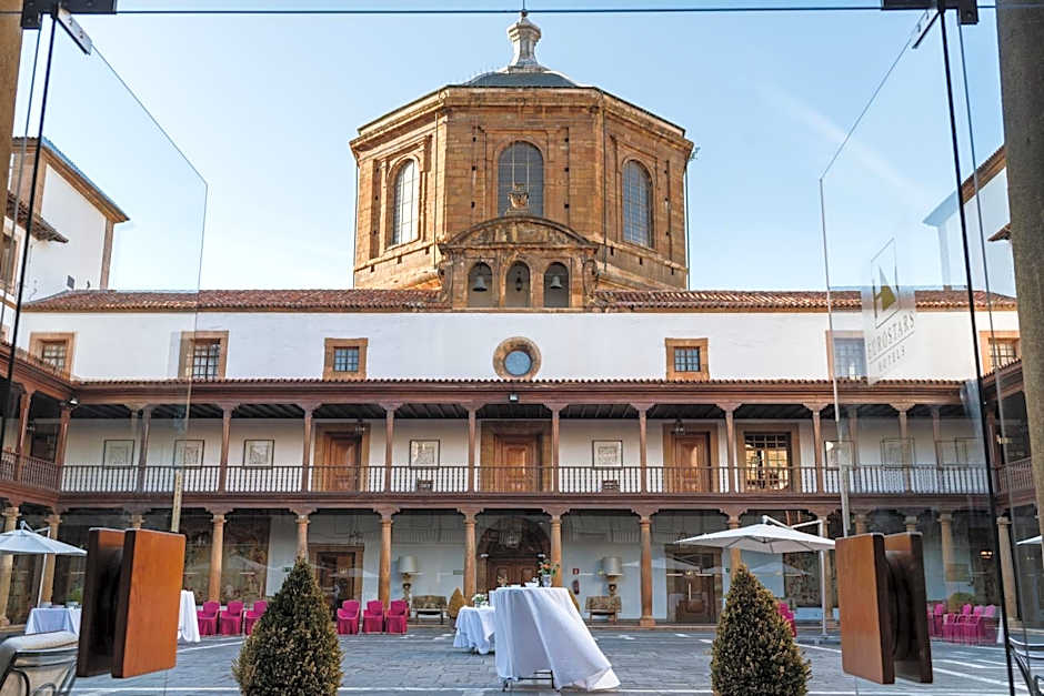 Eurostars Hotel De La Reconquista