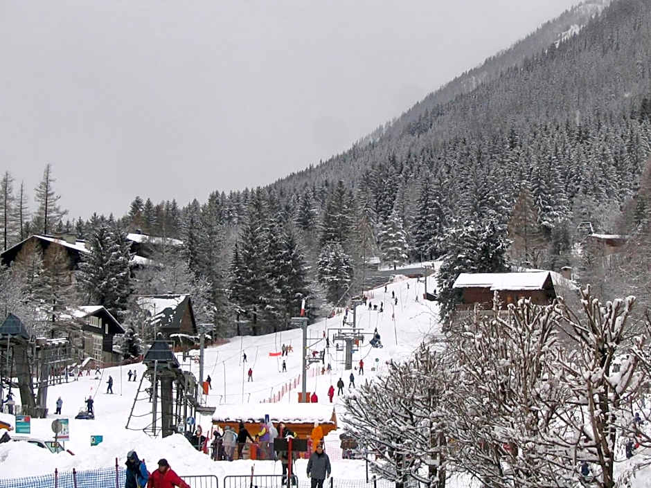 Les Balcons Du Savoy