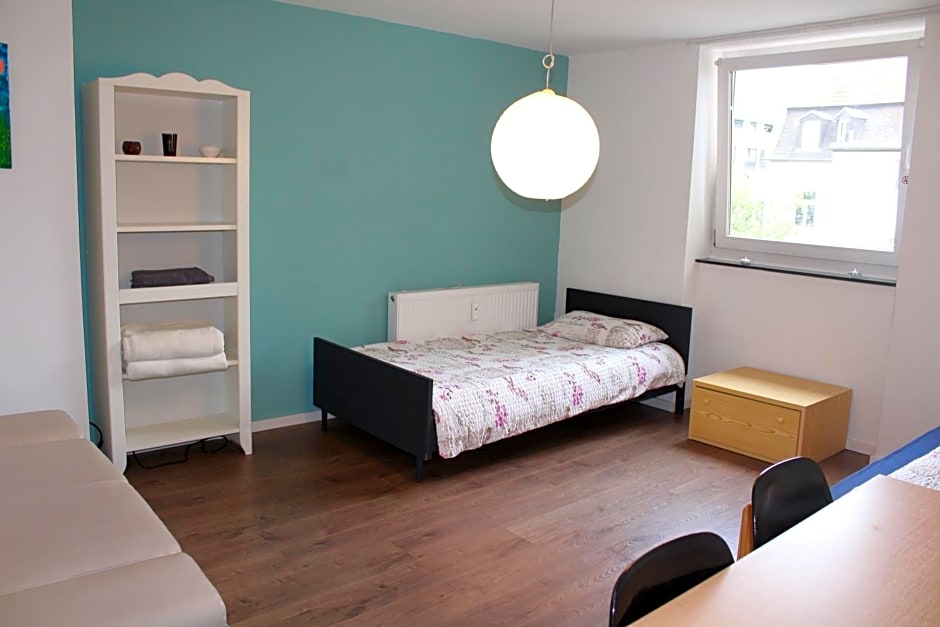 ROOMS in SHARED HOUSE SAARBRUCKEN Center